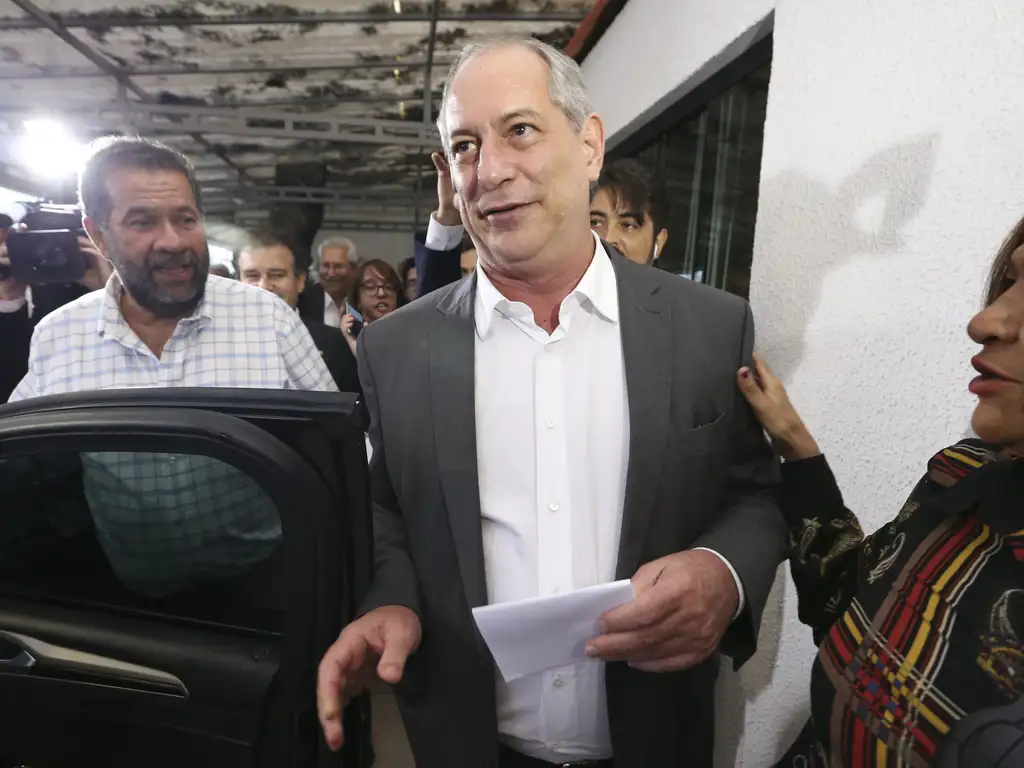 A sigla inclui o PL do ex-presidente Jair Bolsonaro (PL). (Foto: Agência Brasil)