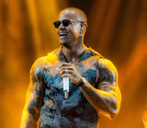 L&eacute;o Santana: tudo o que voc&ecirc; precisa saber do show gratuito de 20 anos de carreira do cantor (Foto: Instagram)